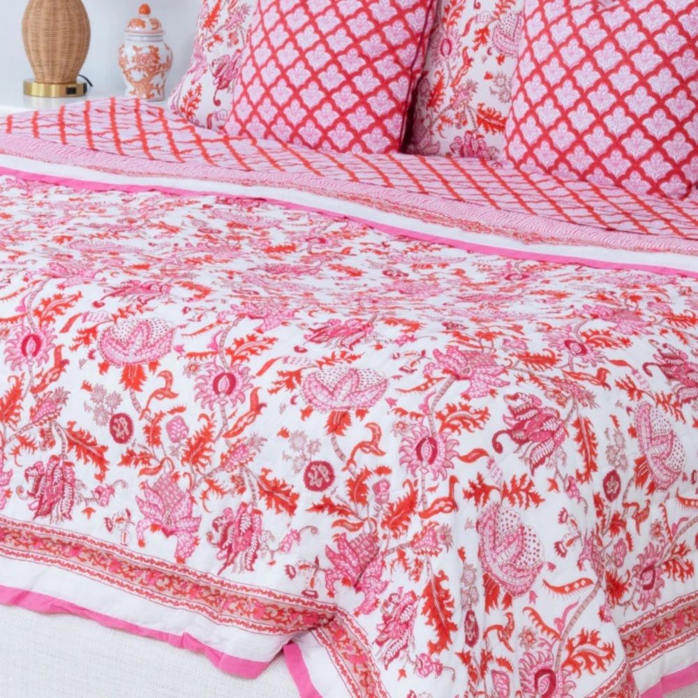 Roller Rabbit Amanda Quilt